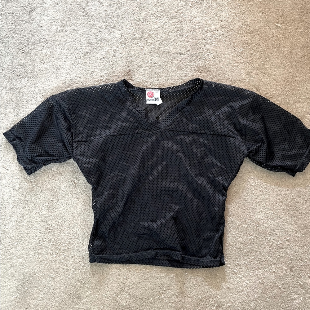 Youth mesh sports jersey for practices, size medium
